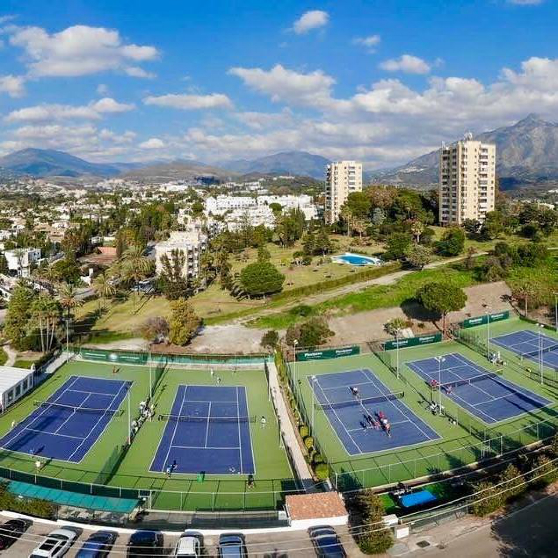 Tennis Brothers photo 1