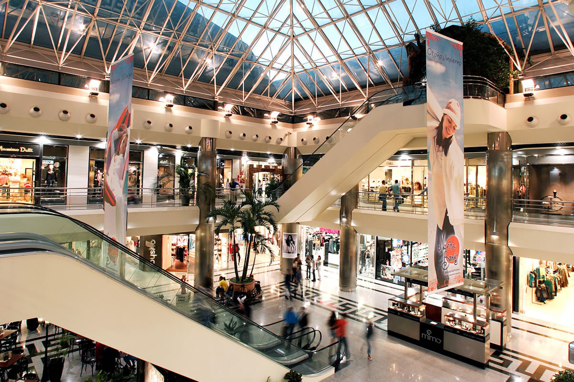 Marina Banús interior