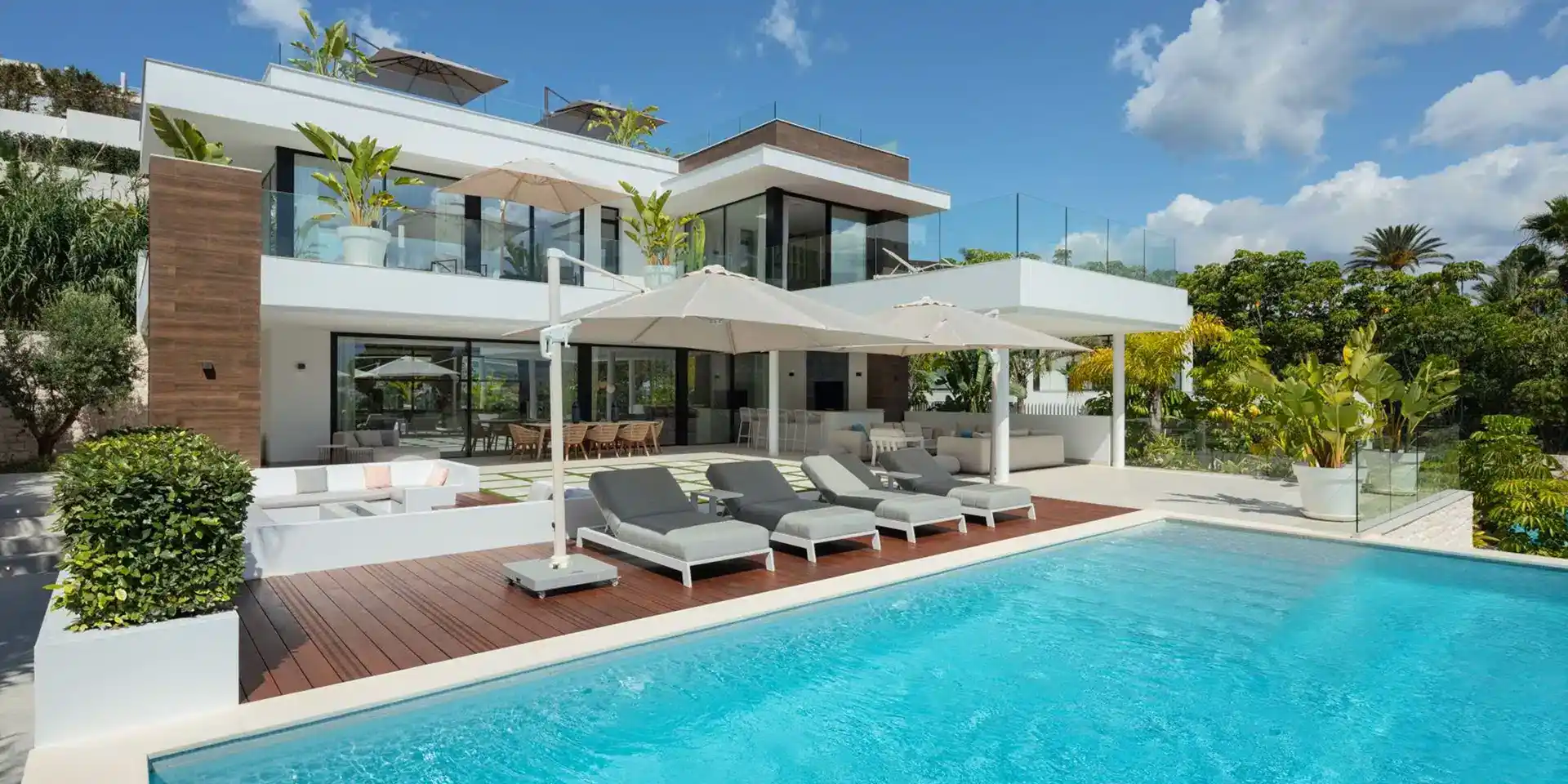 Luxury villa in Nueva Andalucía